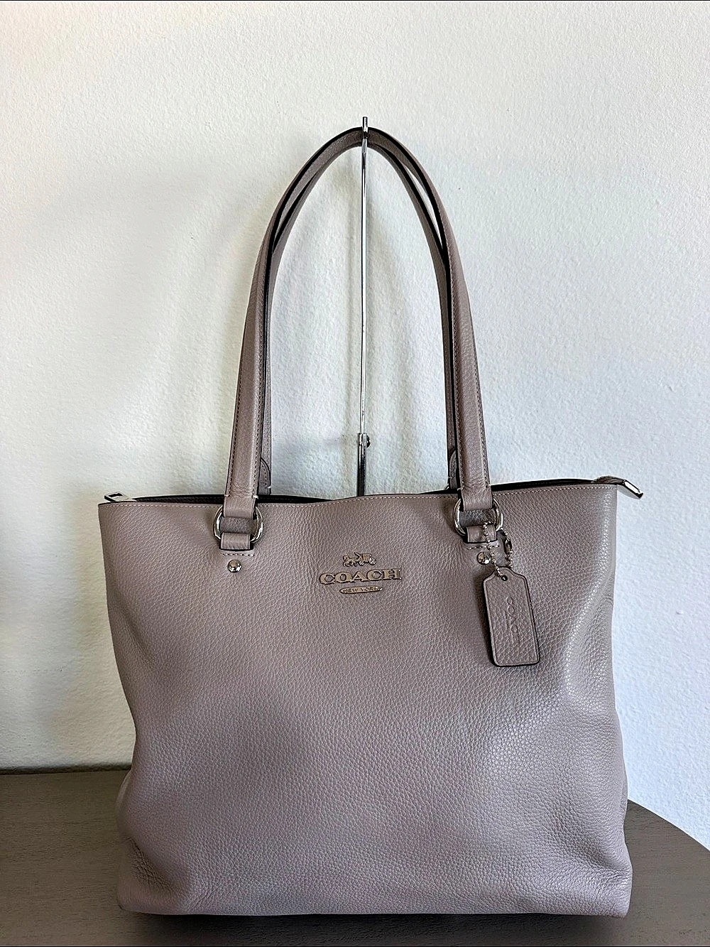 Coach Tote in mauve